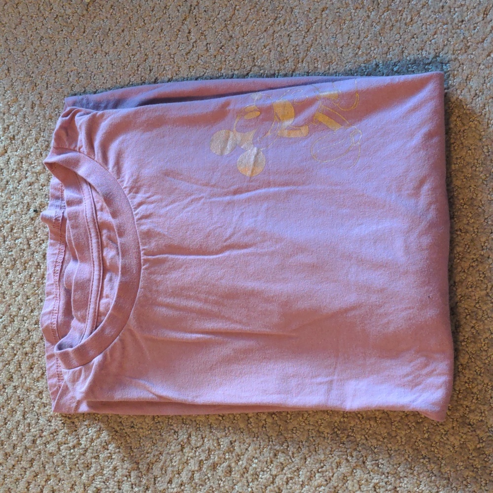 Disney World 50 Light Purple Long Sleeve Tshirt EUC in Medium - Picture 3 of 6